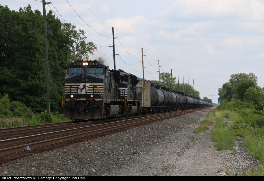 NS 9688 & 1099 lead 65E west with ethanol empties